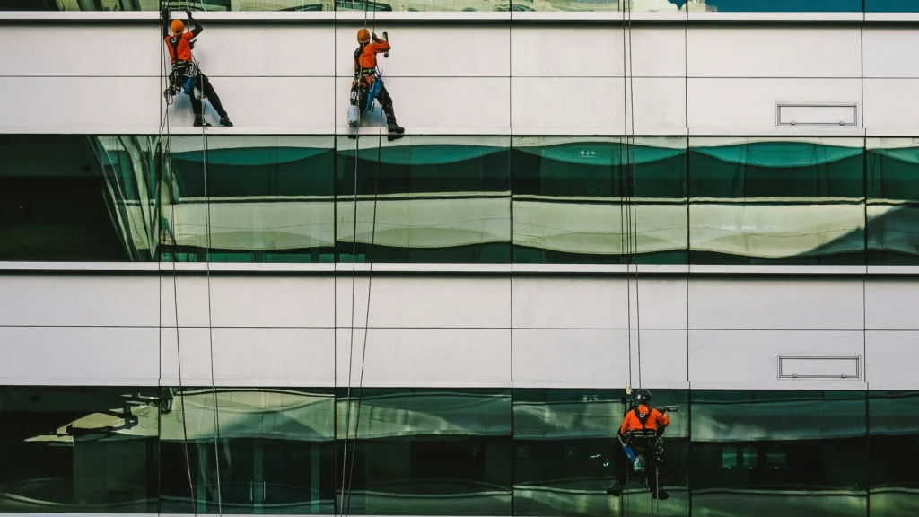 professional glass facade maintenance